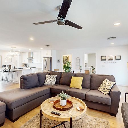Family Fresh Villa Скотсдейл Екстериор снимка